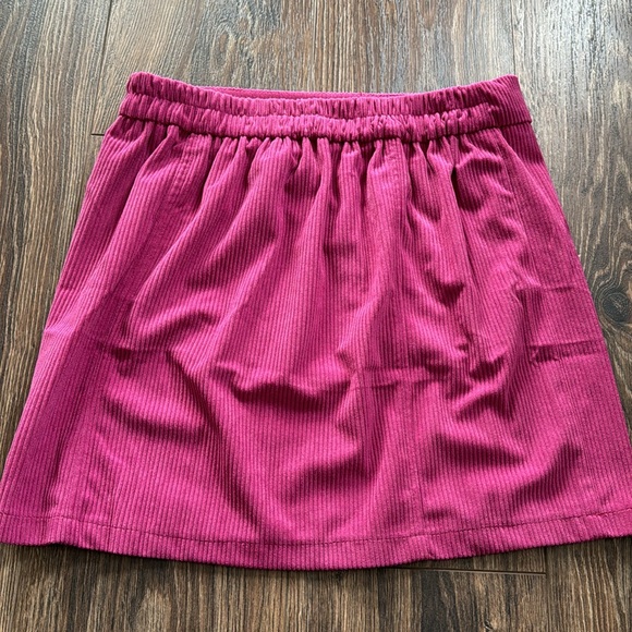 Skirt - Picture 4 of 5